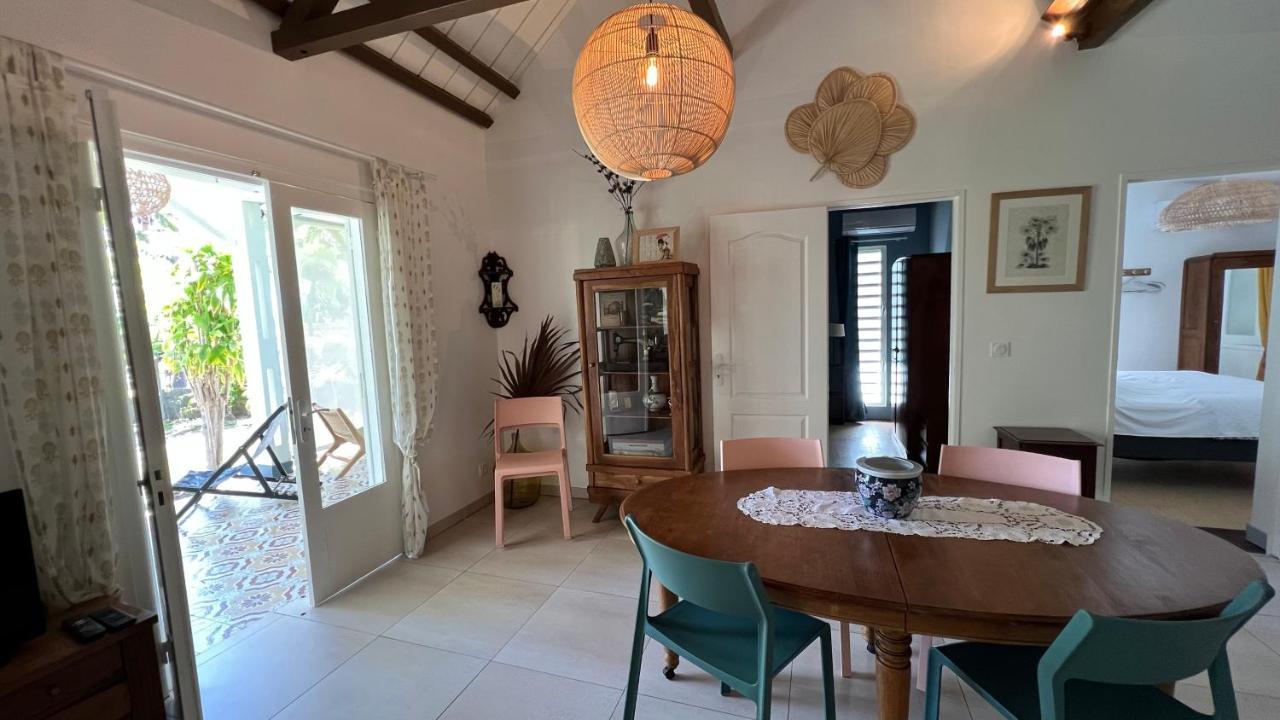 Jolie Creole- Villa Sur Le Lagon ลาซาลีน เลอแบ็ง ภายนอก รูปภาพ
